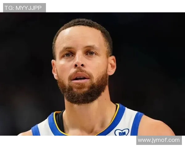 德雷蒙德格林：勇士队的防守核心与全面球员的传奇之路